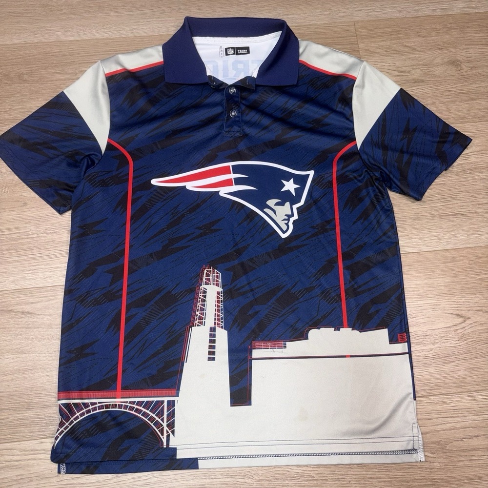 NFL Team Apparel Men's Blue Patriots Short Sleeve Casual Polo Button Shirt XL